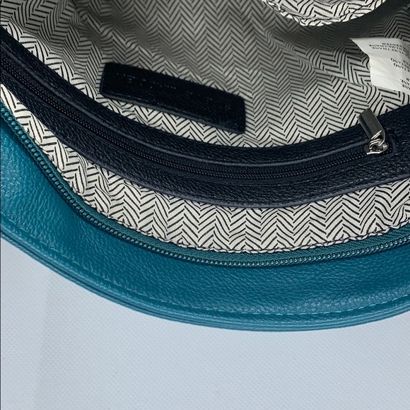 Steve Madden (medium) purse - Picture 4 of 6